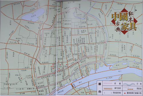 16清代广州豪门富贵之家的厅堂陈设。（朱方刚 摄影）